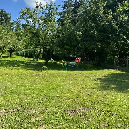 Vakantiehuis Tresnjin Cvet *